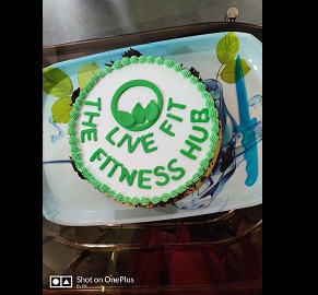 LiveFIT Club - Designer Cake